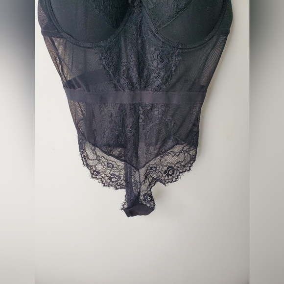Sophie B. Mesh lace bodysuit lingerie - Picture 3 of 10